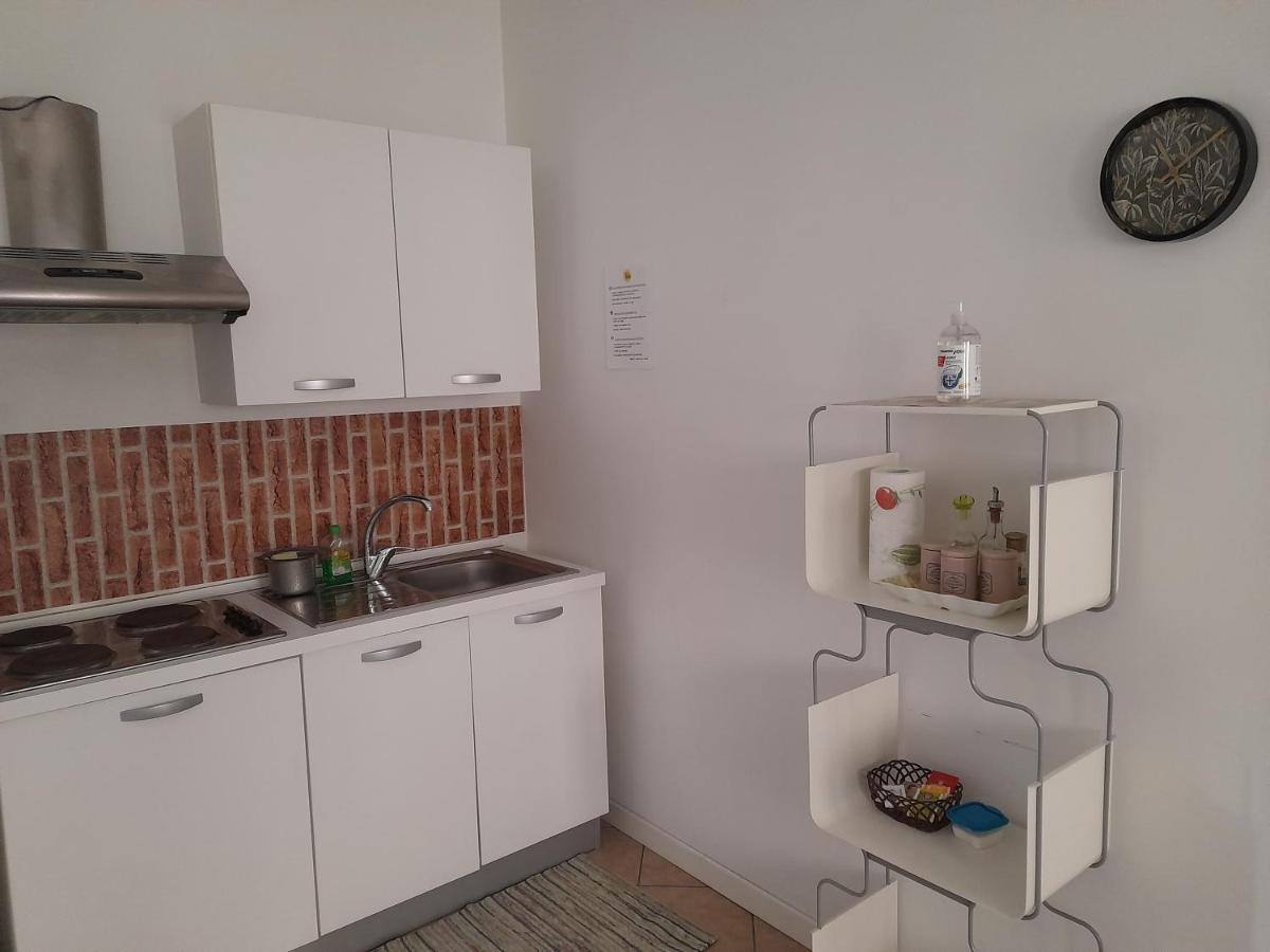A Casa Di Sole Daire Arese Dış mekan fotoğraf