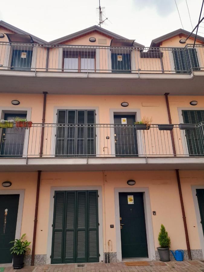 A Casa Di Sole Daire Arese Dış mekan fotoğraf